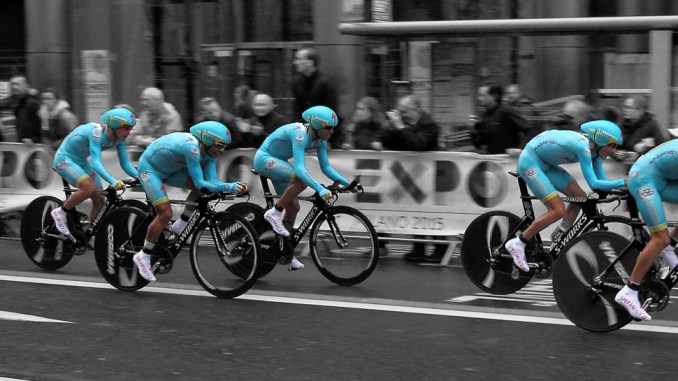 14145593556_15585ae338_k astana team time trial